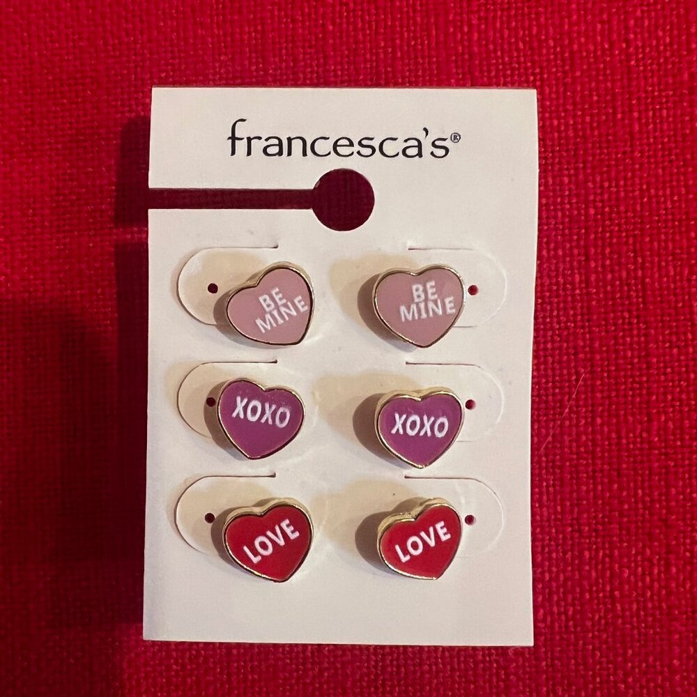 NWT Adorable Francesca's Heart Stud Earrings Set